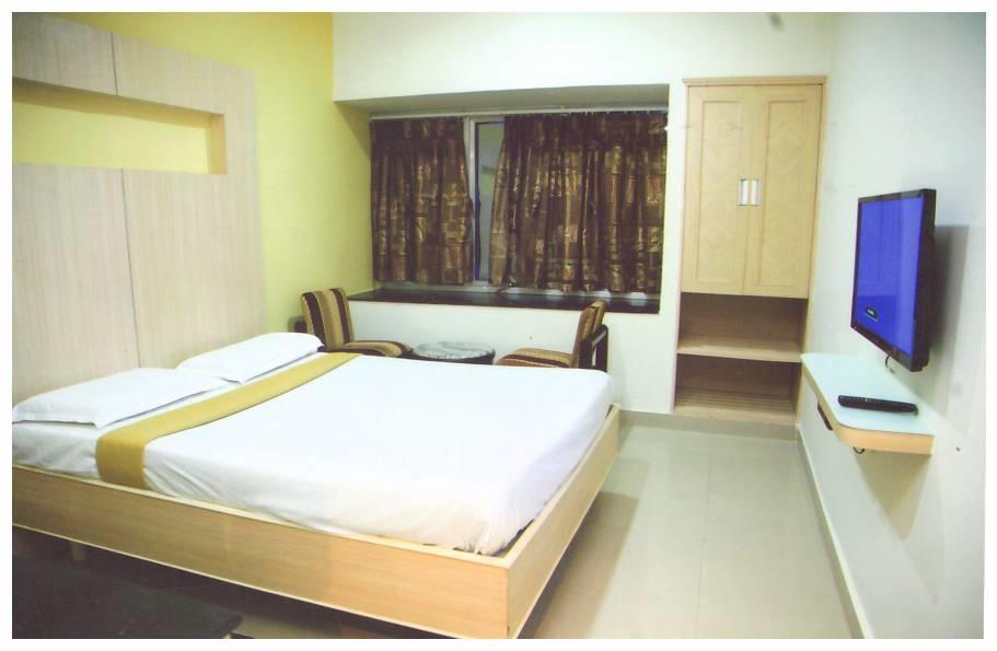 Sri Srinivasa Residency Hotell Kadapa Eksteriør bilde